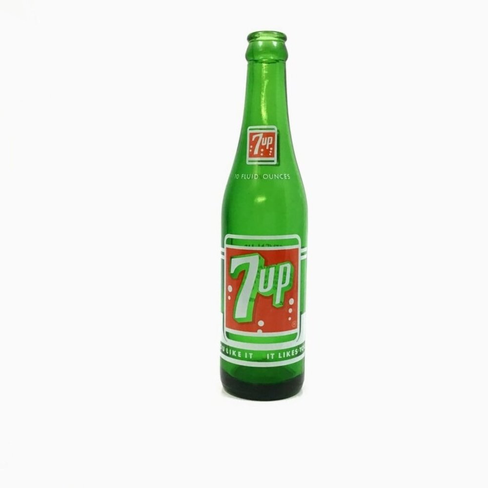 VINTAGE 7up Bottle Glass 10 OZ